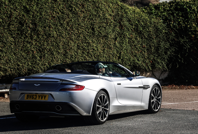 Aston Martin Vanquish Volante