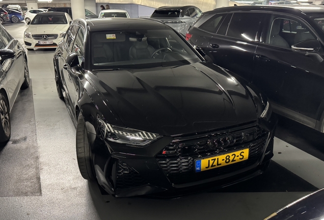 Audi RS6 Avant C8