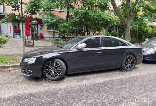 Audi S8 D4