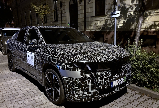 BMW iX4 NA7