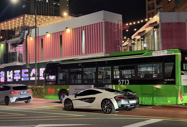 McLaren 570S