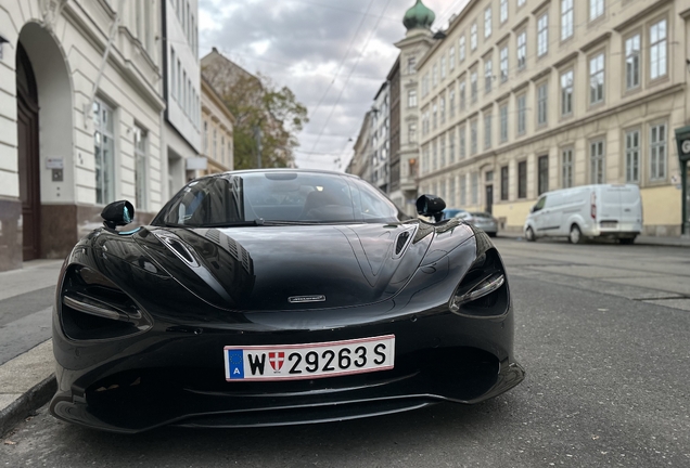 McLaren 750S Spider