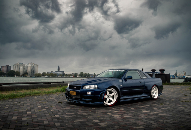 Nissan Skyline R34
