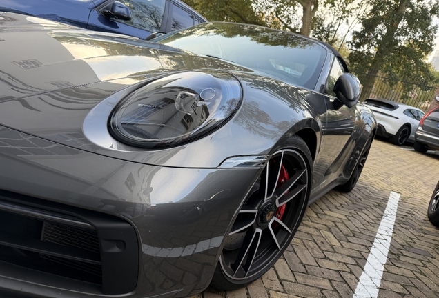 Porsche 992 Carrera 4 GTS Cabriolet MkI