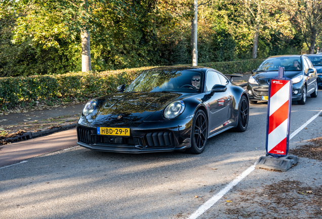 Porsche 992 Carrera 4 GTS MkII