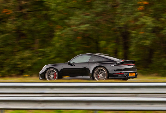 Porsche 992 Carrera 4S MkI