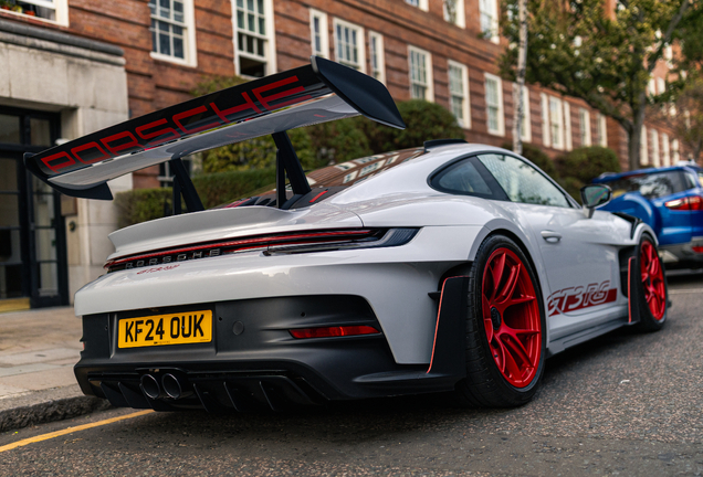 Porsche 992 GT3 RS MkI Weissach Package