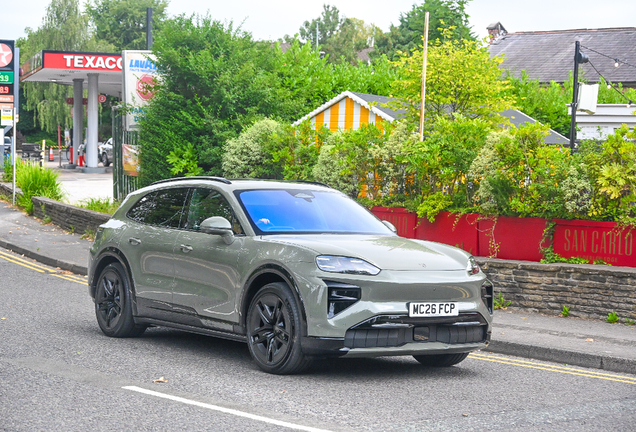 Porsche Cayenne Turbo Electric