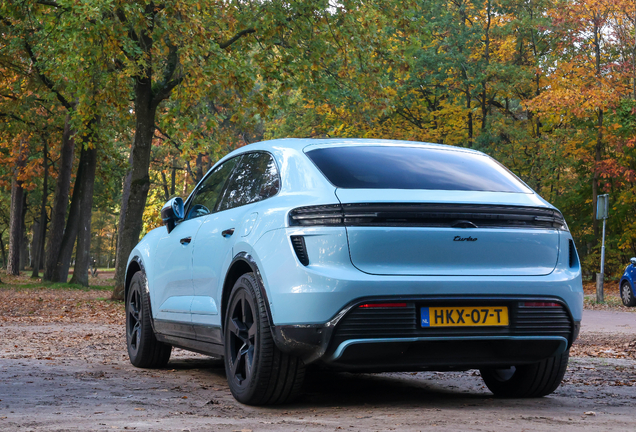 Porsche Macan EV Turbo