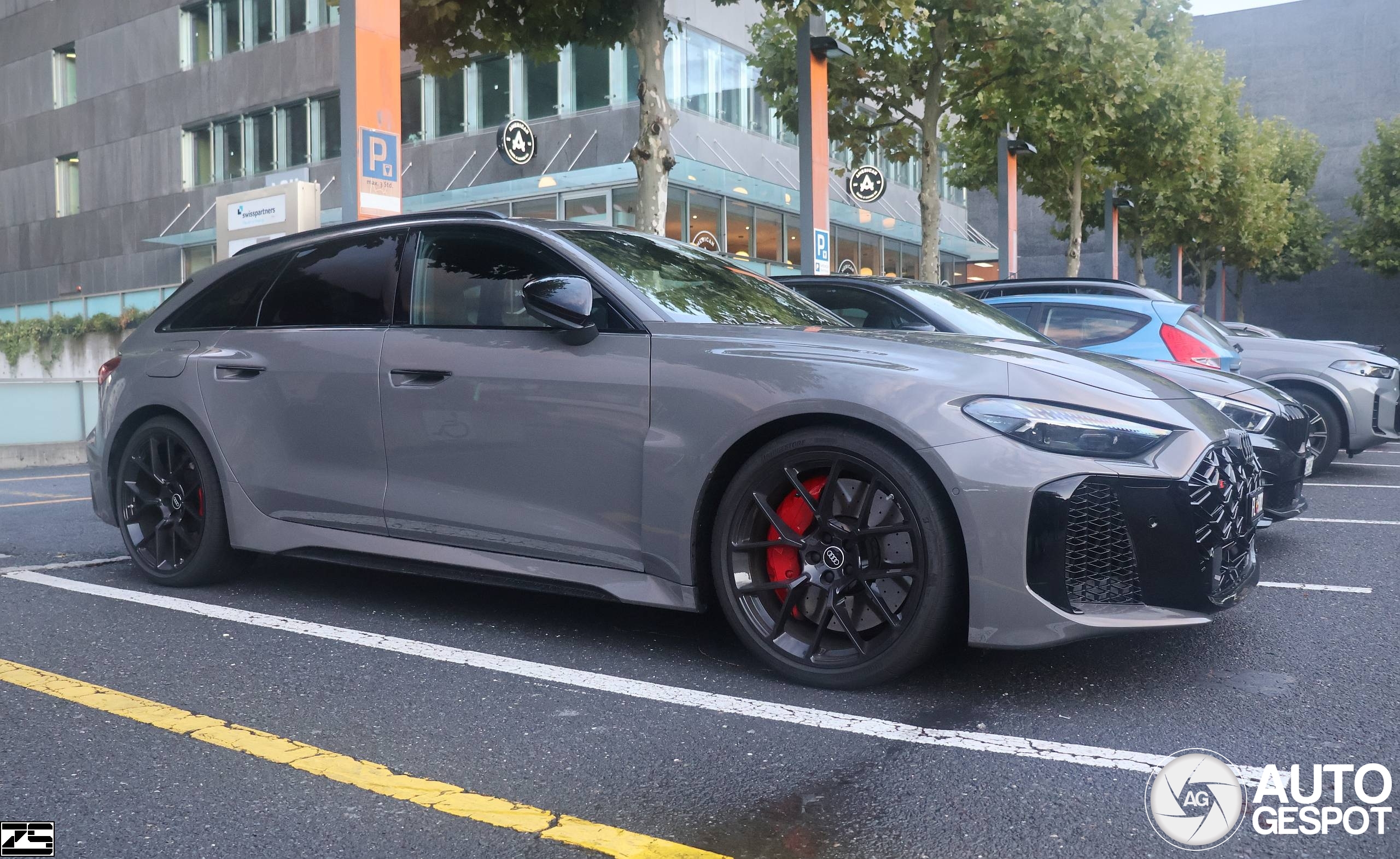 Audi RS5 Avant B10