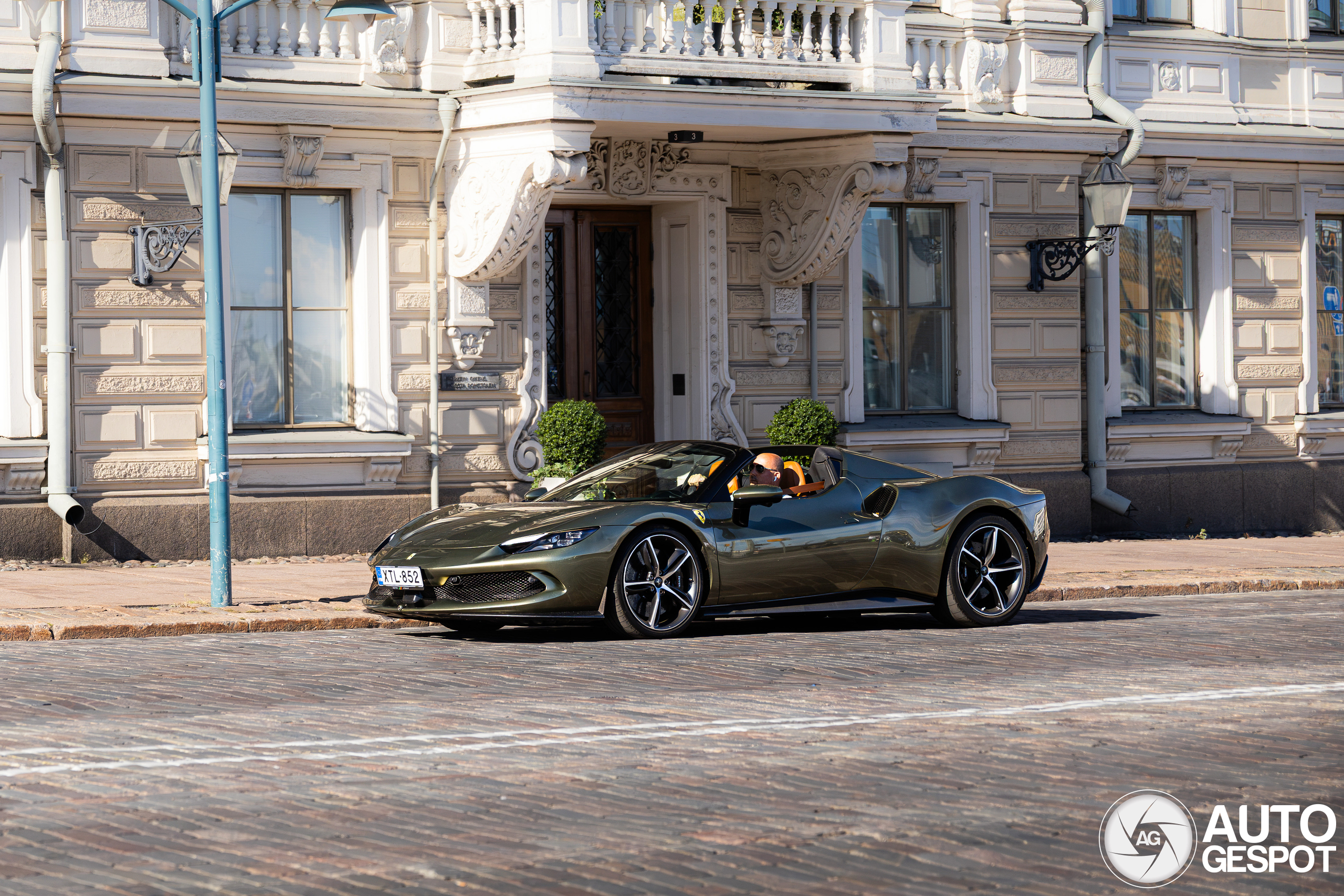 Ferrari 296 GTS
