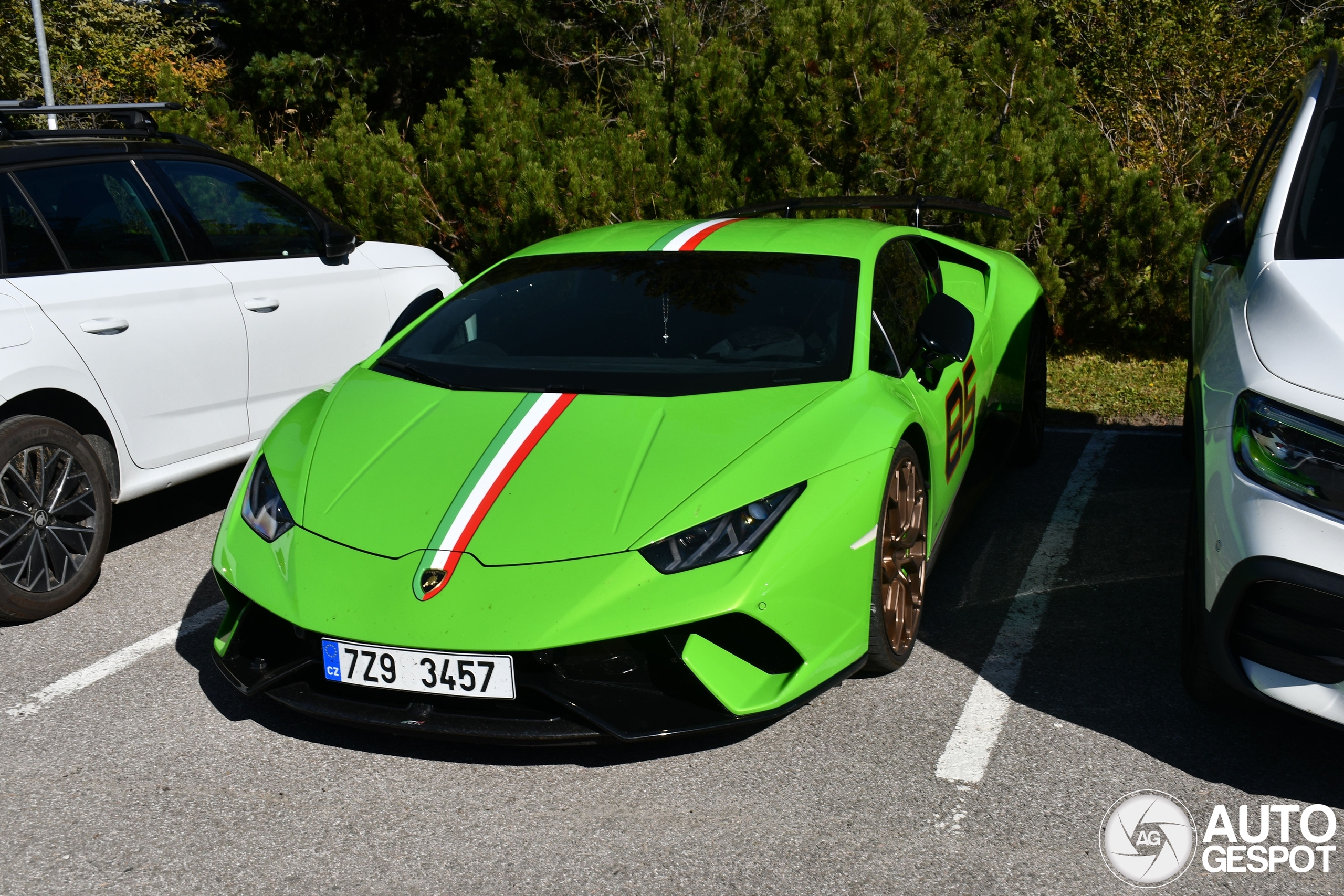 Lamborghini Huracán LP640-4 Performante