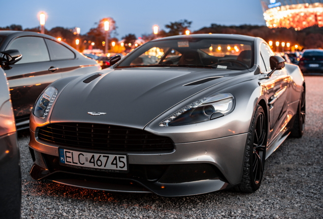 Aston Martin Vanquish 2013