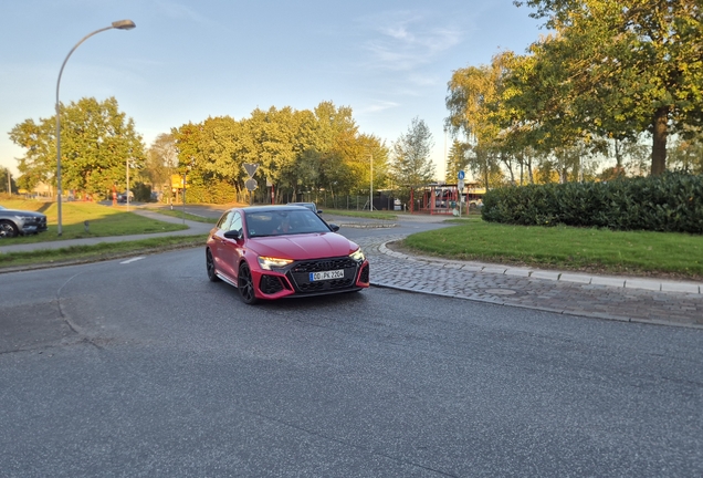Audi RS3 Sportback 8Y