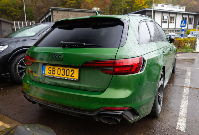 Audi RS4 Avant B9