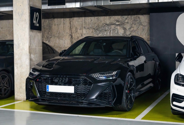 Audi RS6 Avant C8