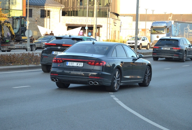 Audi S8 D5