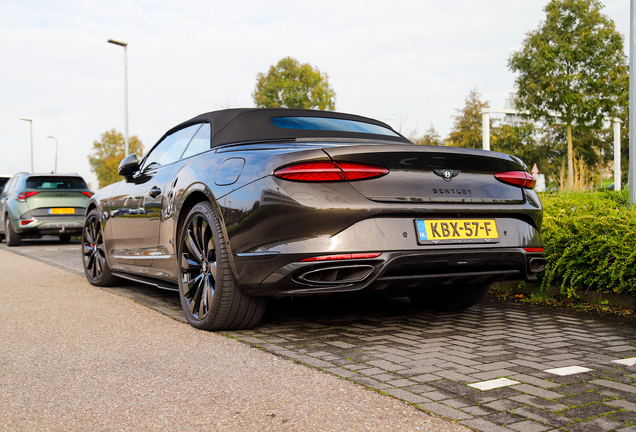 Bentley Continental GTC Azure 2025