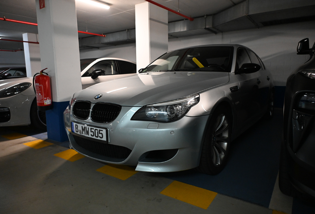BMW M5 E60 2007