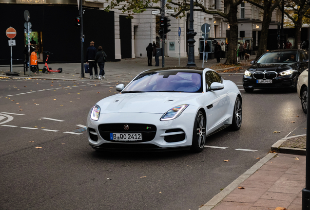 Jaguar F-TYPE R Coupé 2017