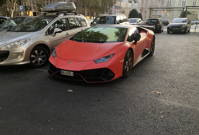 Lamborghini Huracán LP640-4 EVO