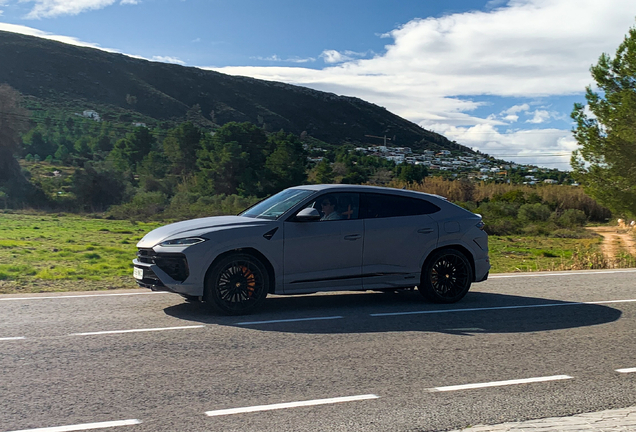 Lamborghini Urus SE
