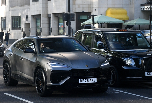Lamborghini Urus SE
