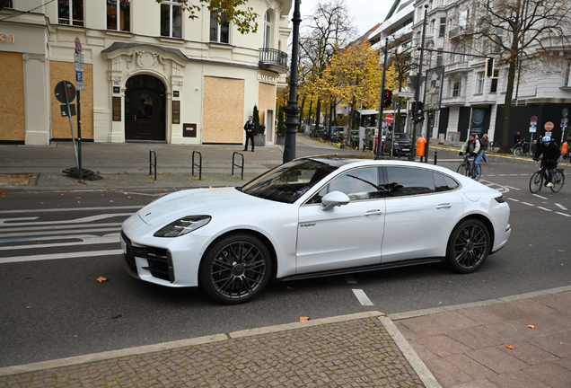 Porsche 972 Panamera Turbo S E-Hybrid Executive