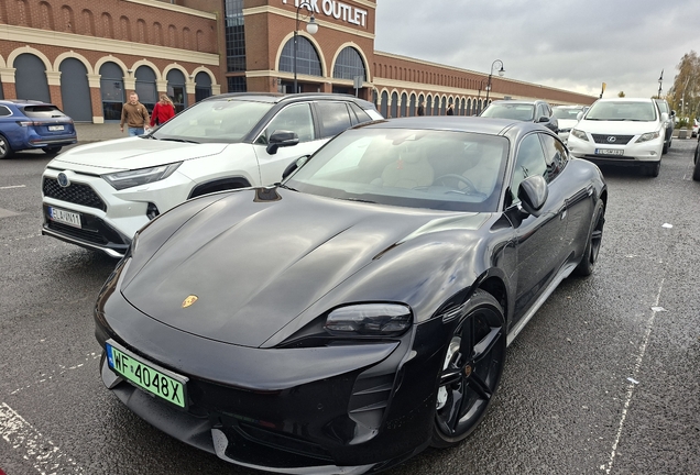 Porsche Taycan Turbo MkI