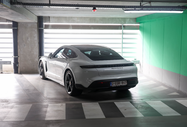 Porsche Taycan Turbo S MkI